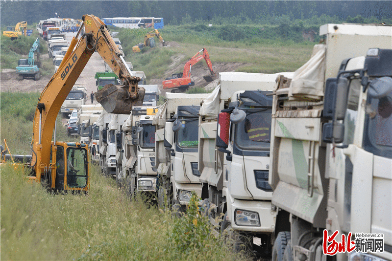 河北石家庄滹沱河生态修复三期工程开工 明年5月1日开放