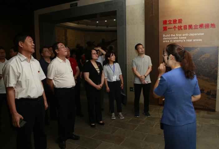 文献纪录片《东行漫记》在阜平开机