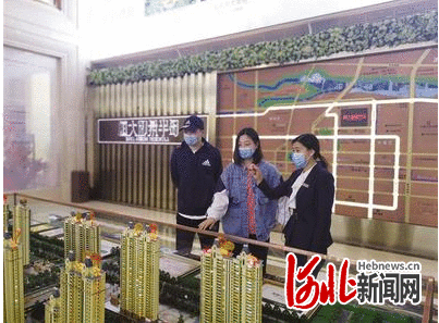 楼盘“豪晒”底价 石家庄楼市重启！房企复工按下“加速键”