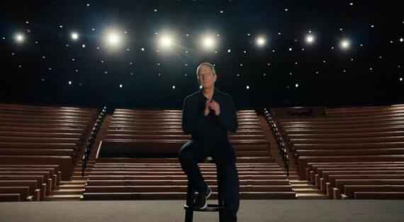 iphone 12系列不标配充电器要额外买 也没配备耳机附件