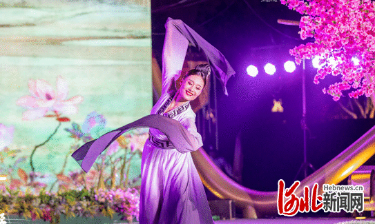 河北首部大型诗经主题歌舞剧《诗经·关雎引》在万科紫台演出