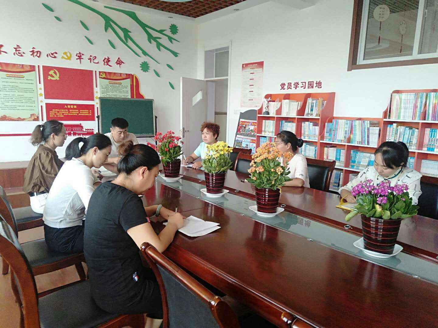 勤俭节约不浪费，传承文明风尚