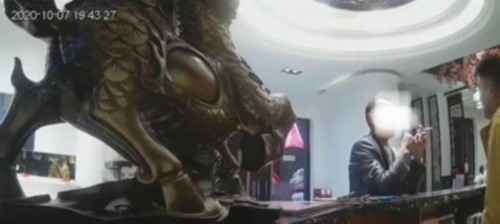 光明时评：冒充领导干部耍官威，“狐假虎威”背后是家风不正