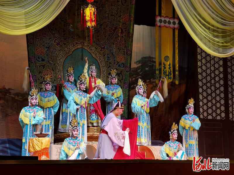 三代同演《宝莲灯》——河北梆子《宝莲灯》在河北梆子剧场启幕