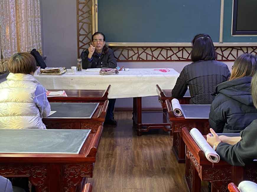 规范板书基本功 妙笔生花粉笔字 ——石家庄市裕华区东京北小学举办教师书法以训带练活动