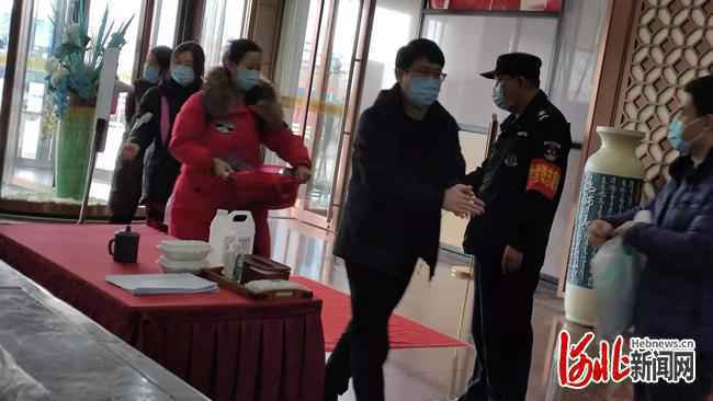 河北汇文大酒店：众志成城 抗击疫情