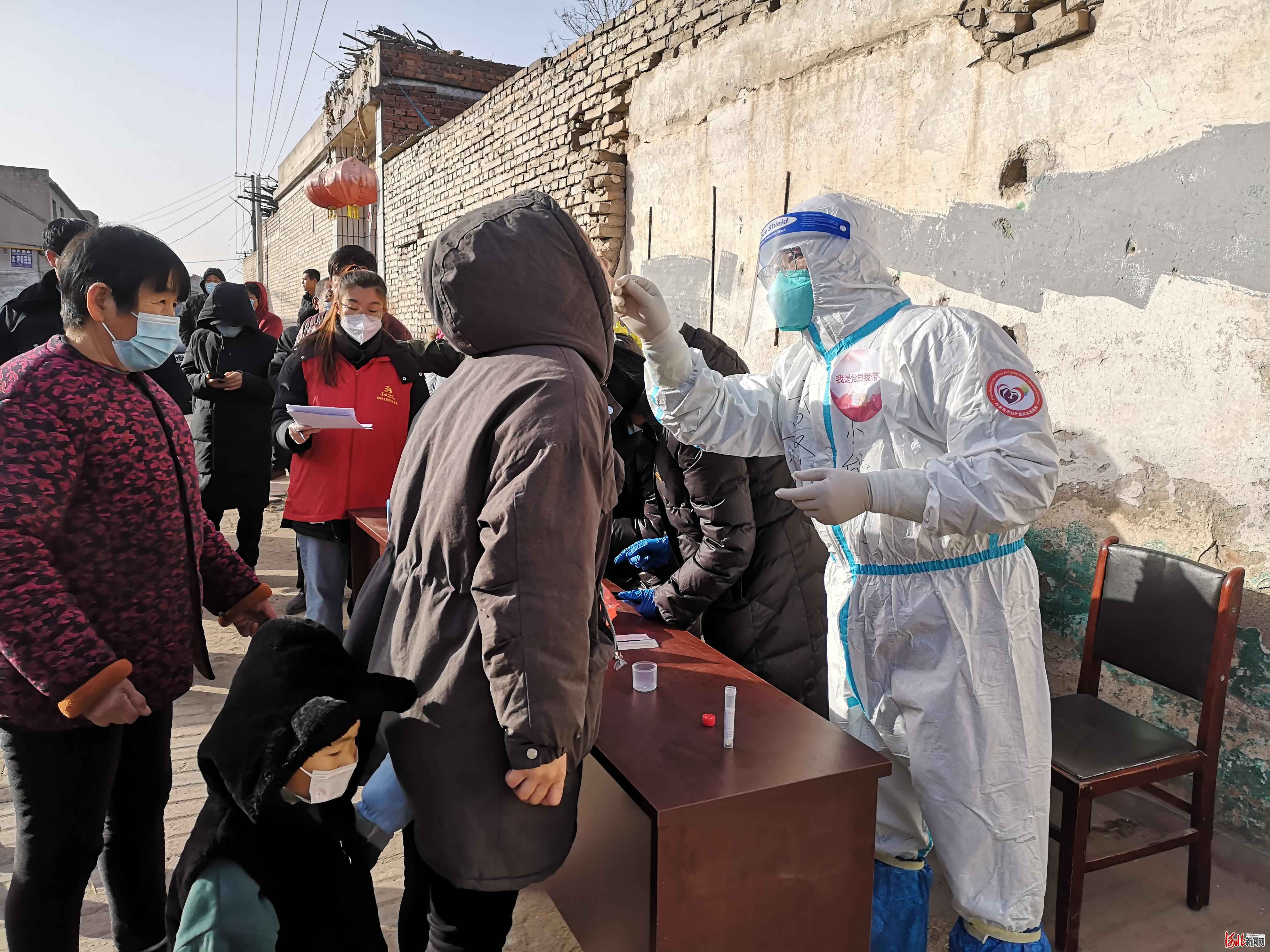 石家庄市妇产医院核酸采集队完成藁城区6000人核酸采集任务
