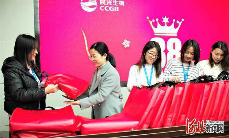 晨光生物：过节了，最美的祝福送给您！