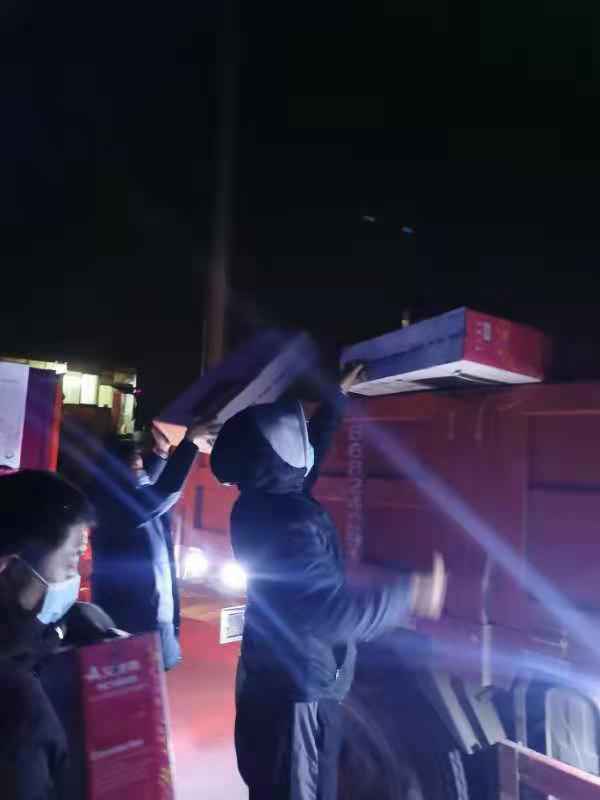 抗疫行动刻不容缓 河北企业物资火速到达