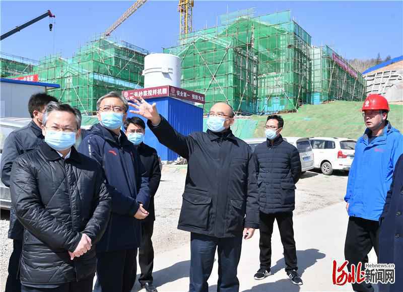 许勤在张家口市检查调度