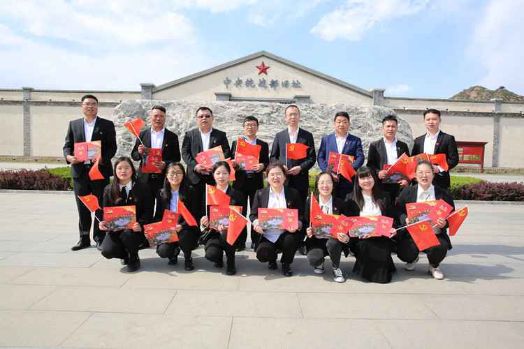 中建二局土木集团路桥分公司:追寻红色足迹,铭记入党初心,争做新时代“赶考人”