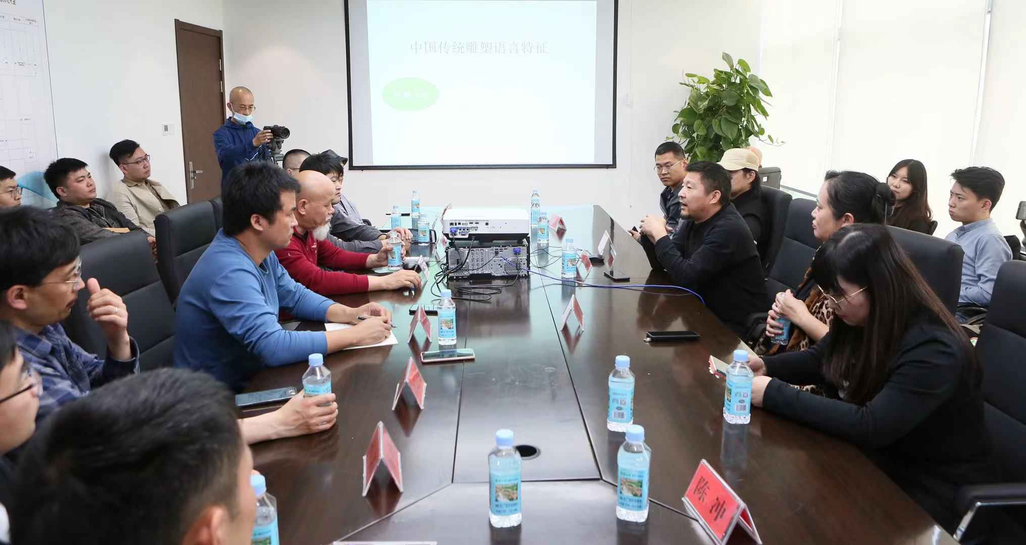 国家艺术基金“徽州三雕家风主题艺术作品巡展”在石家庄市中冶美术馆开幕