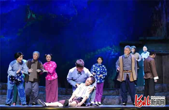 百年风华 红色旋律​——河北梆子现代戏《没有共产党就没有新中国》成功上演！